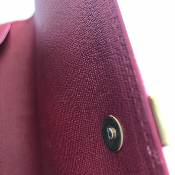 Saint Laurent 'Y' Large Leather Clutch - Picture 6 of 8